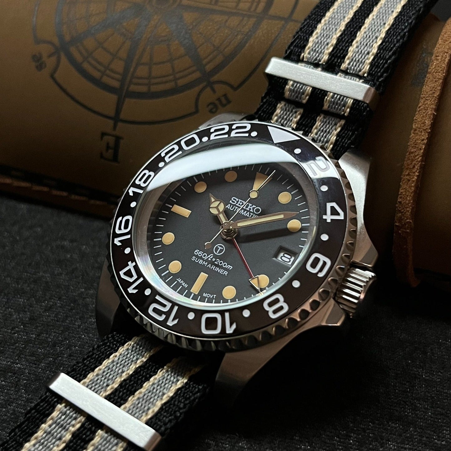 Custom SeikoVintage Milsub GMT JB Mod - 44MM - Steel 904L
