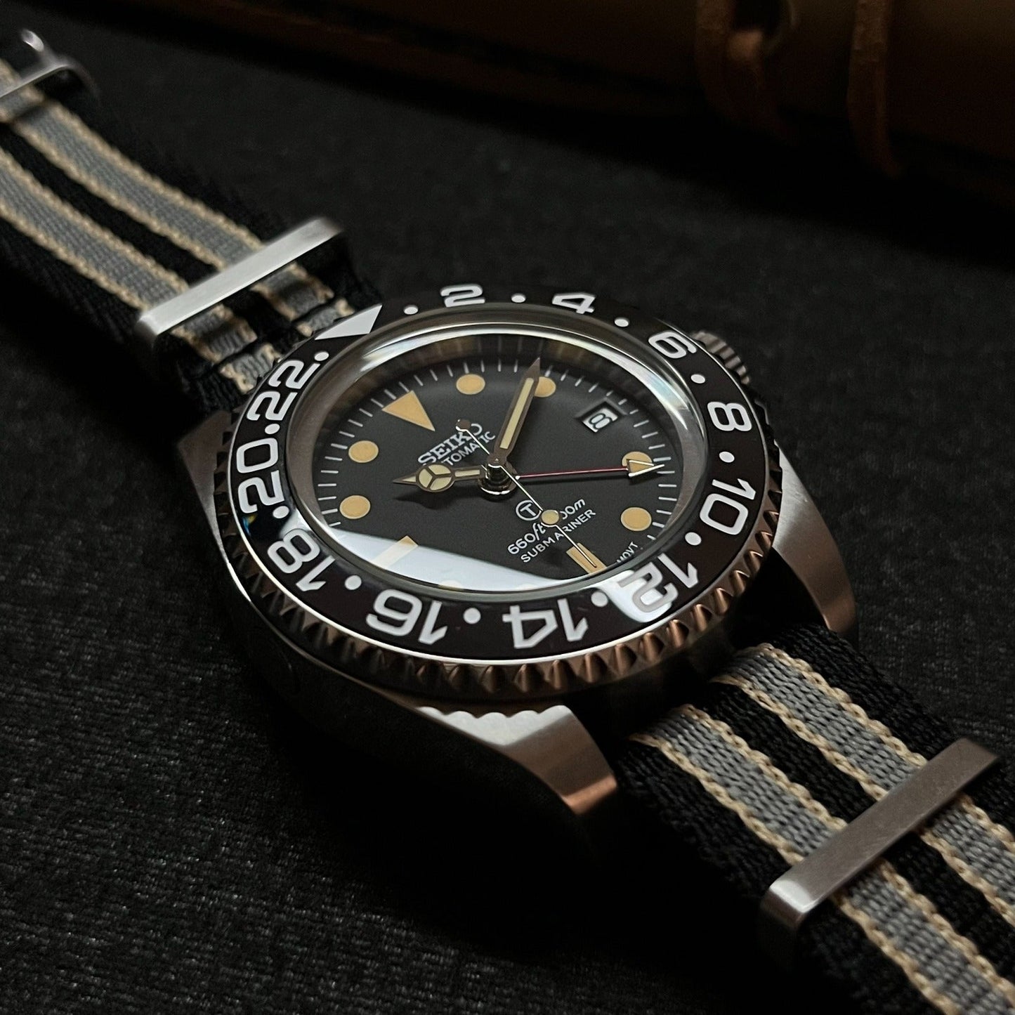 Custom SeikoVintage Milsub GMT JB Mod - 44MM - Steel 904L