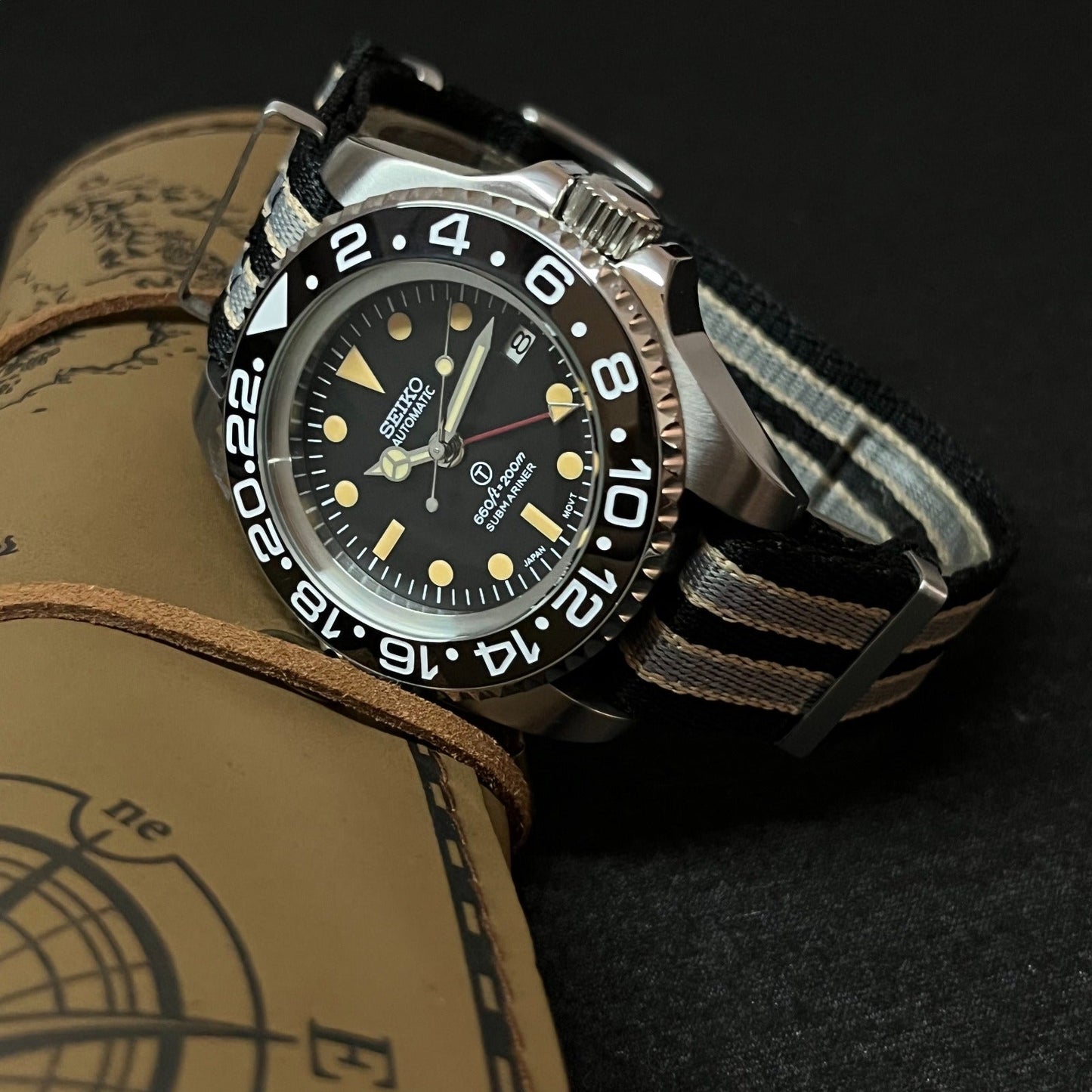 Custom SeikoVintage Milsub GMT JB Mod - 44MM - Steel 904L