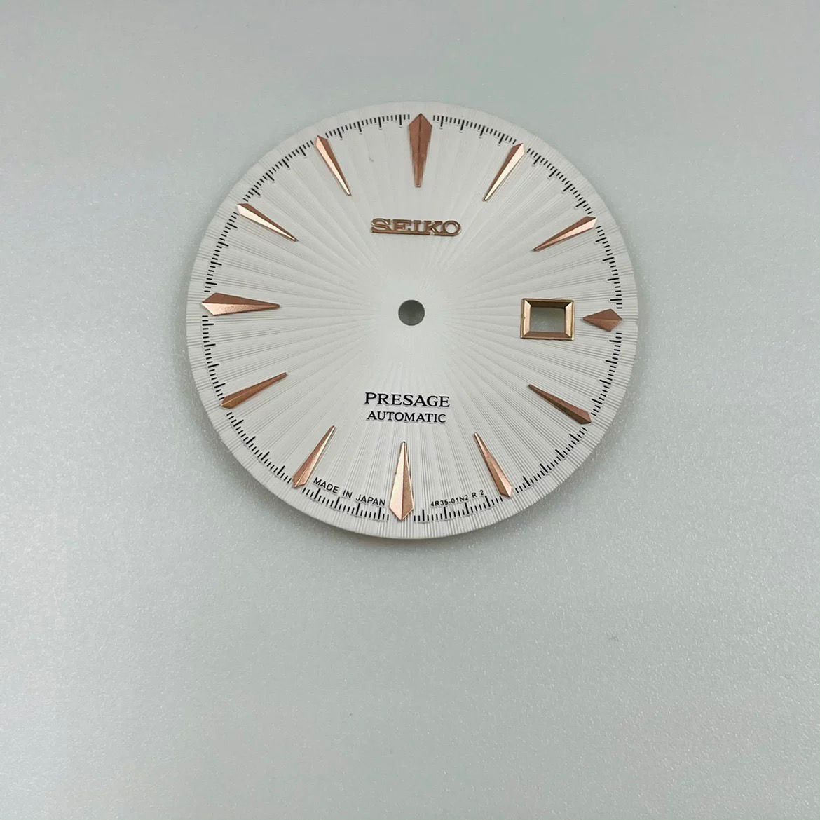 Cocktail dial