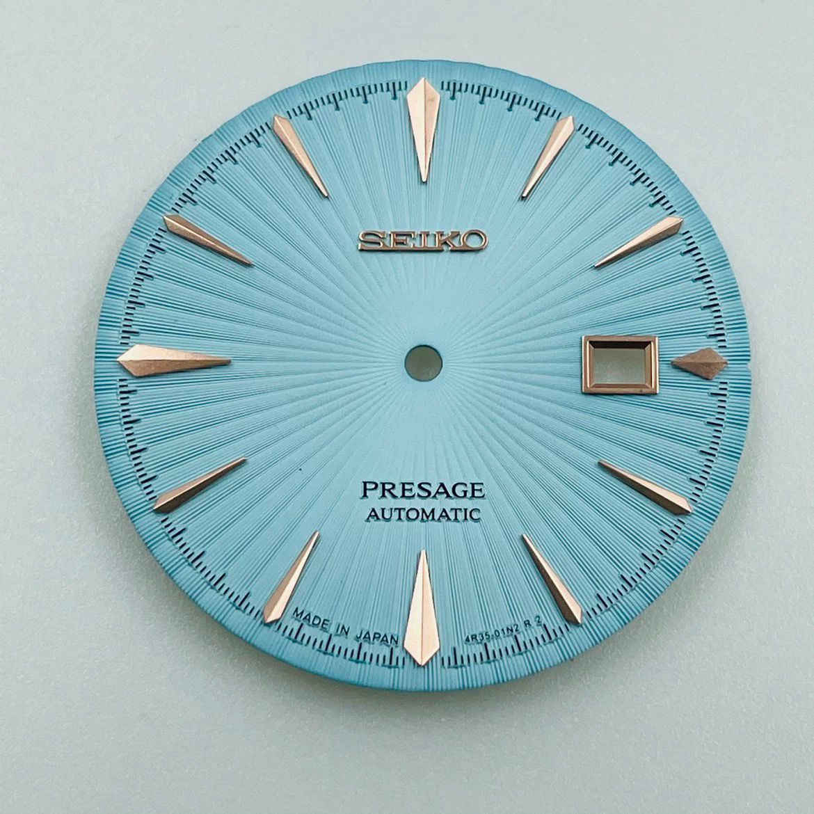 Cocktail dial