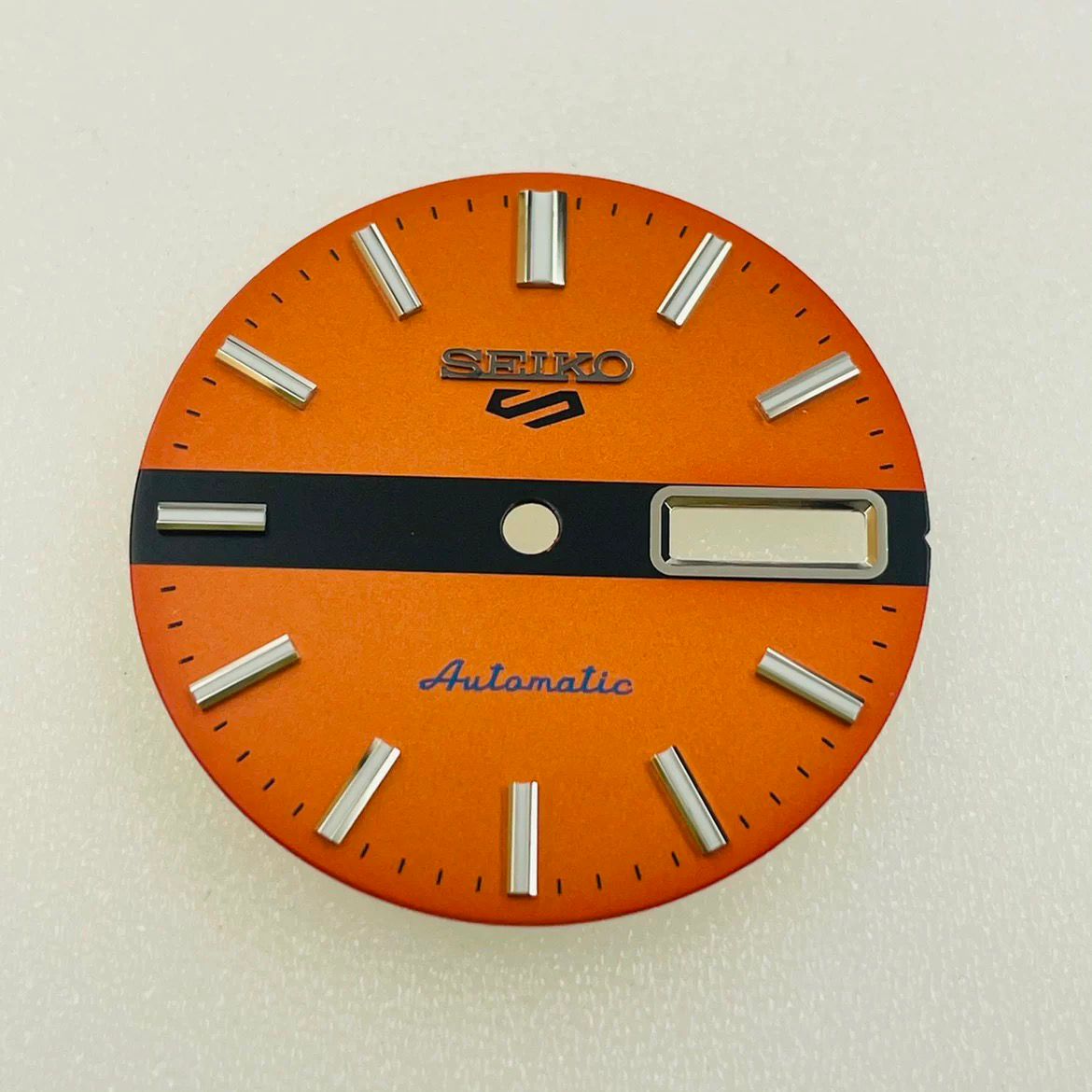 Log luminous dial