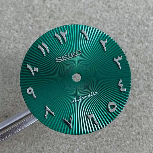 Roman nail dial