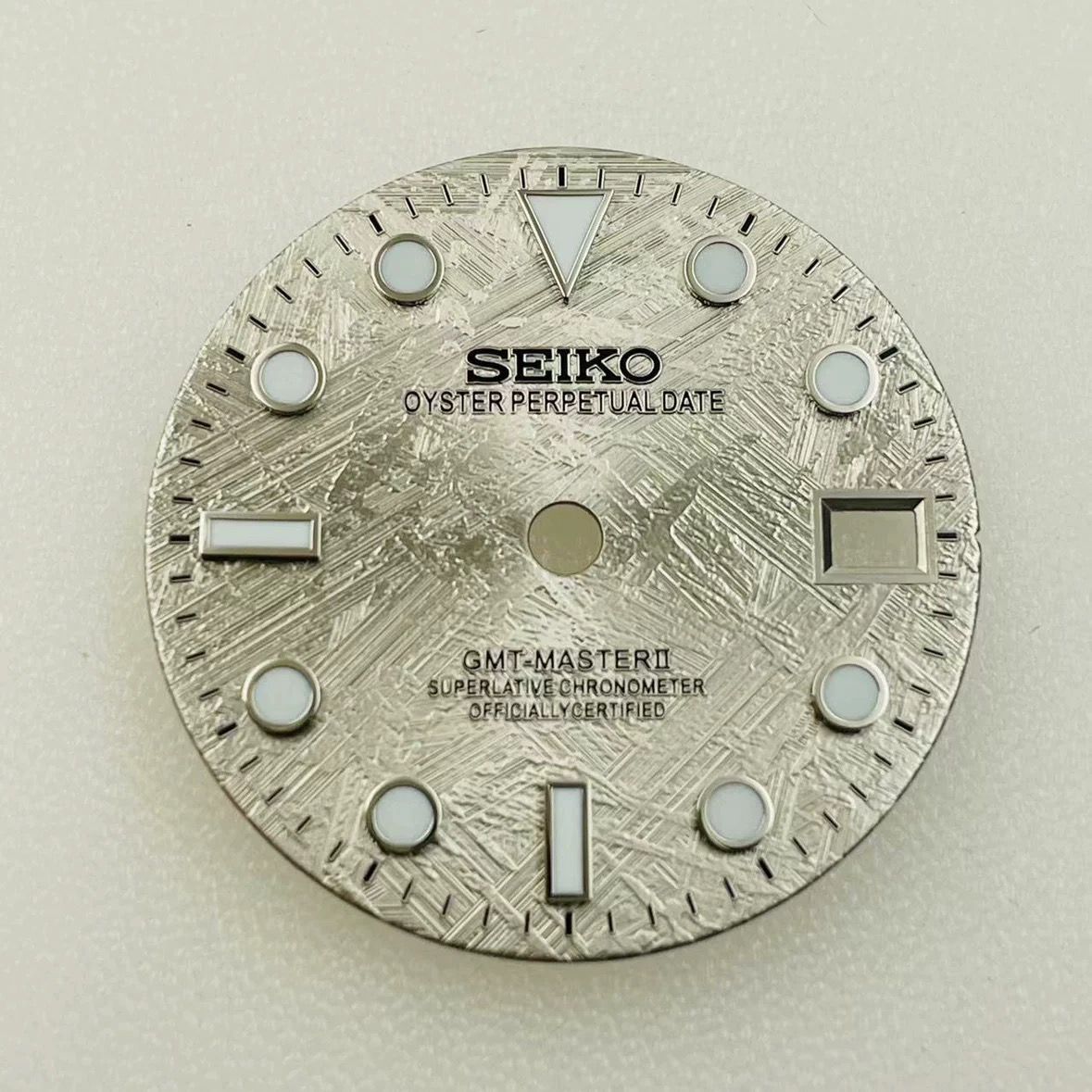 GMT meteorite pattern