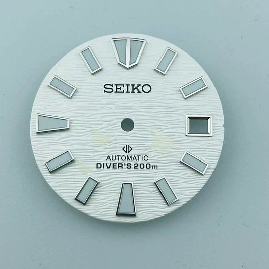 Devil fish diving