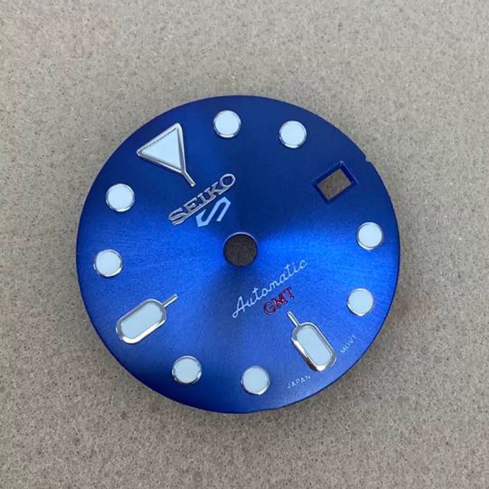 GMT Precision Dial
