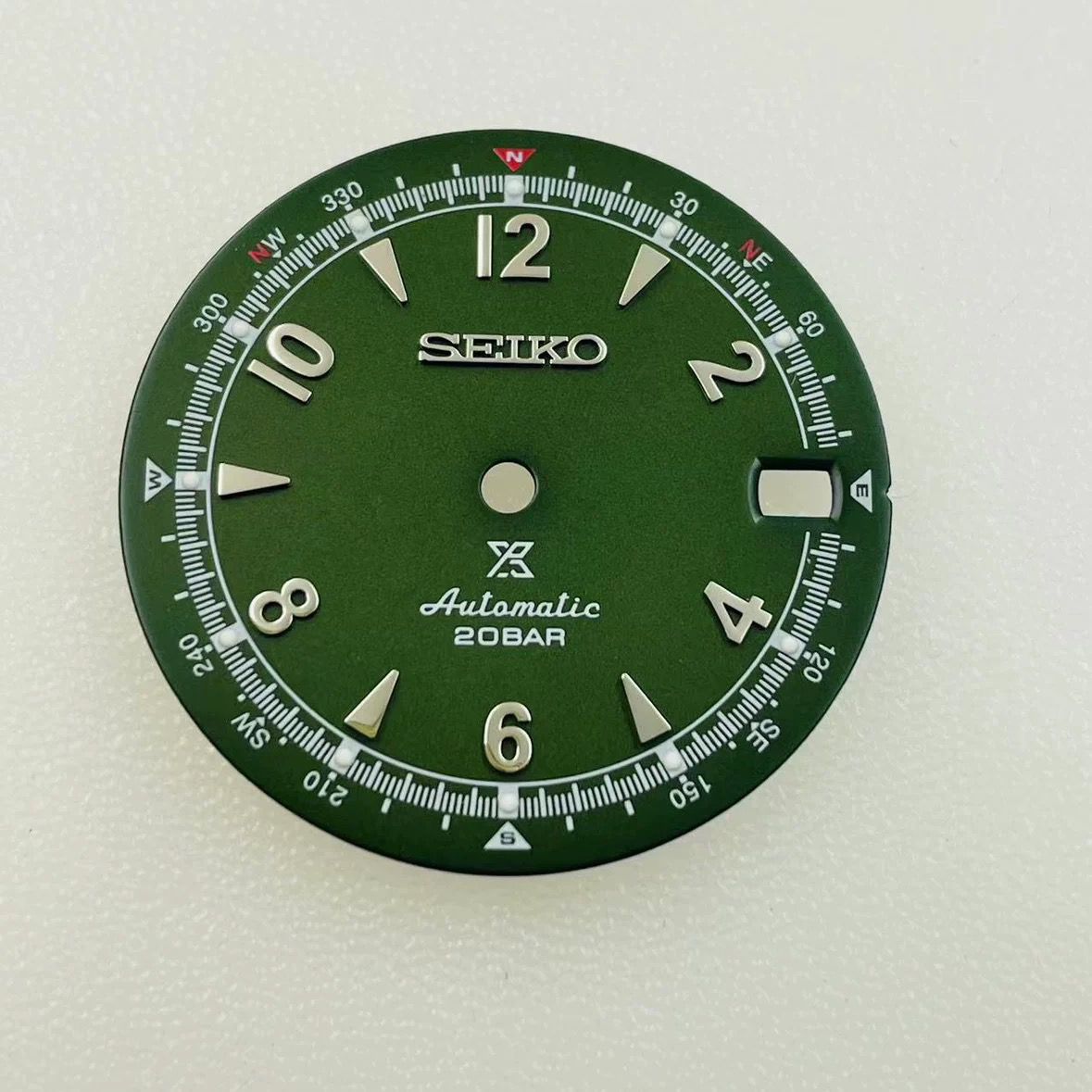 Vintage precision dial