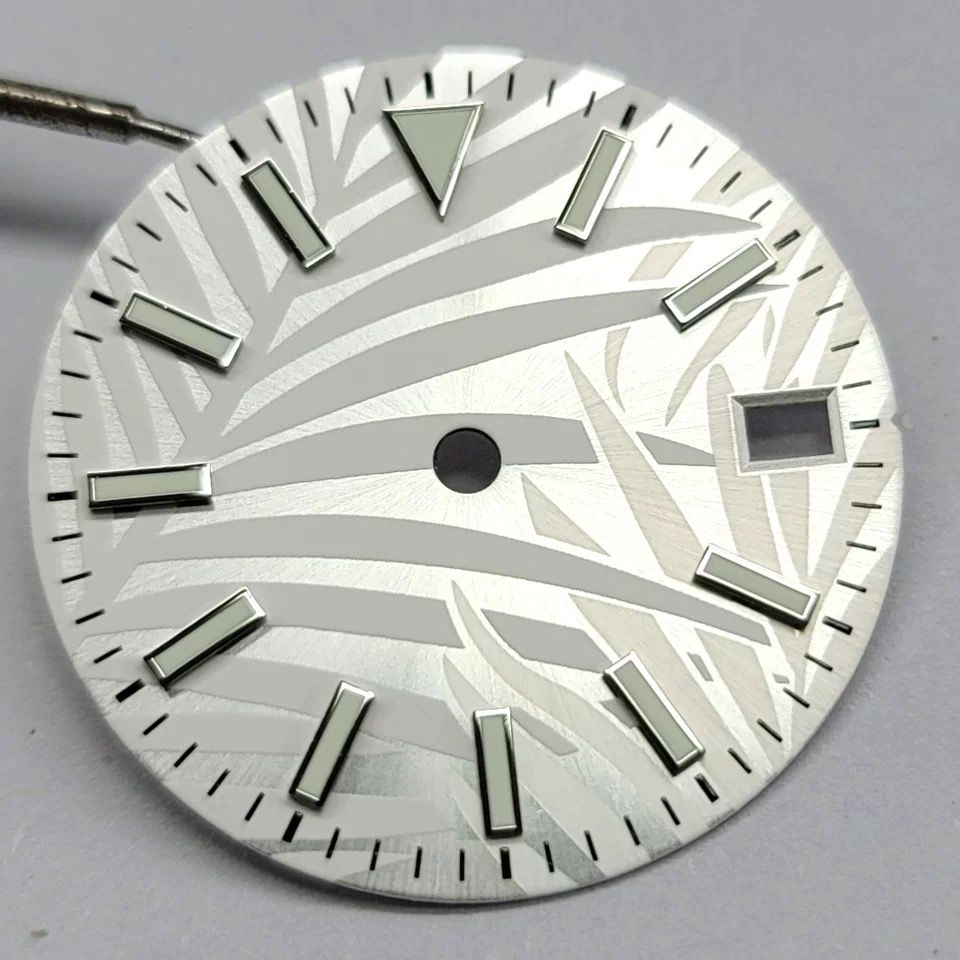 Customize bamboo leaf dial