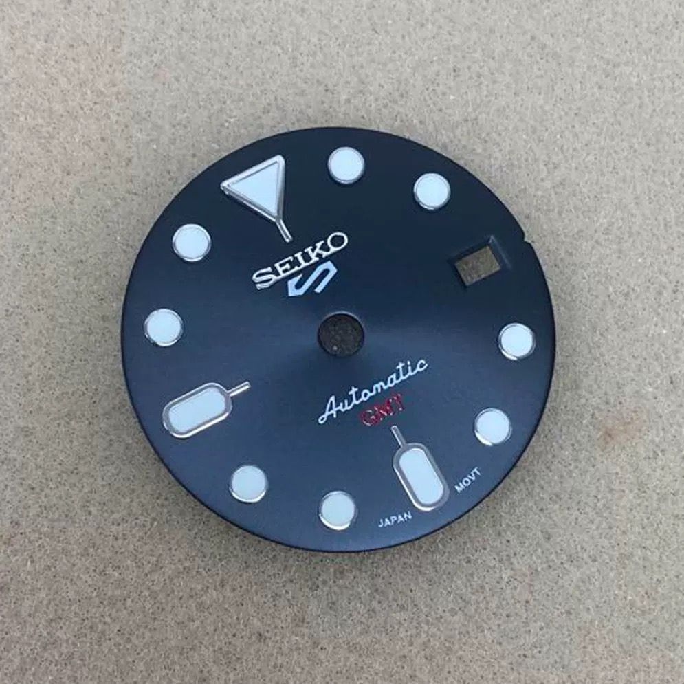 GMT Precision Dial