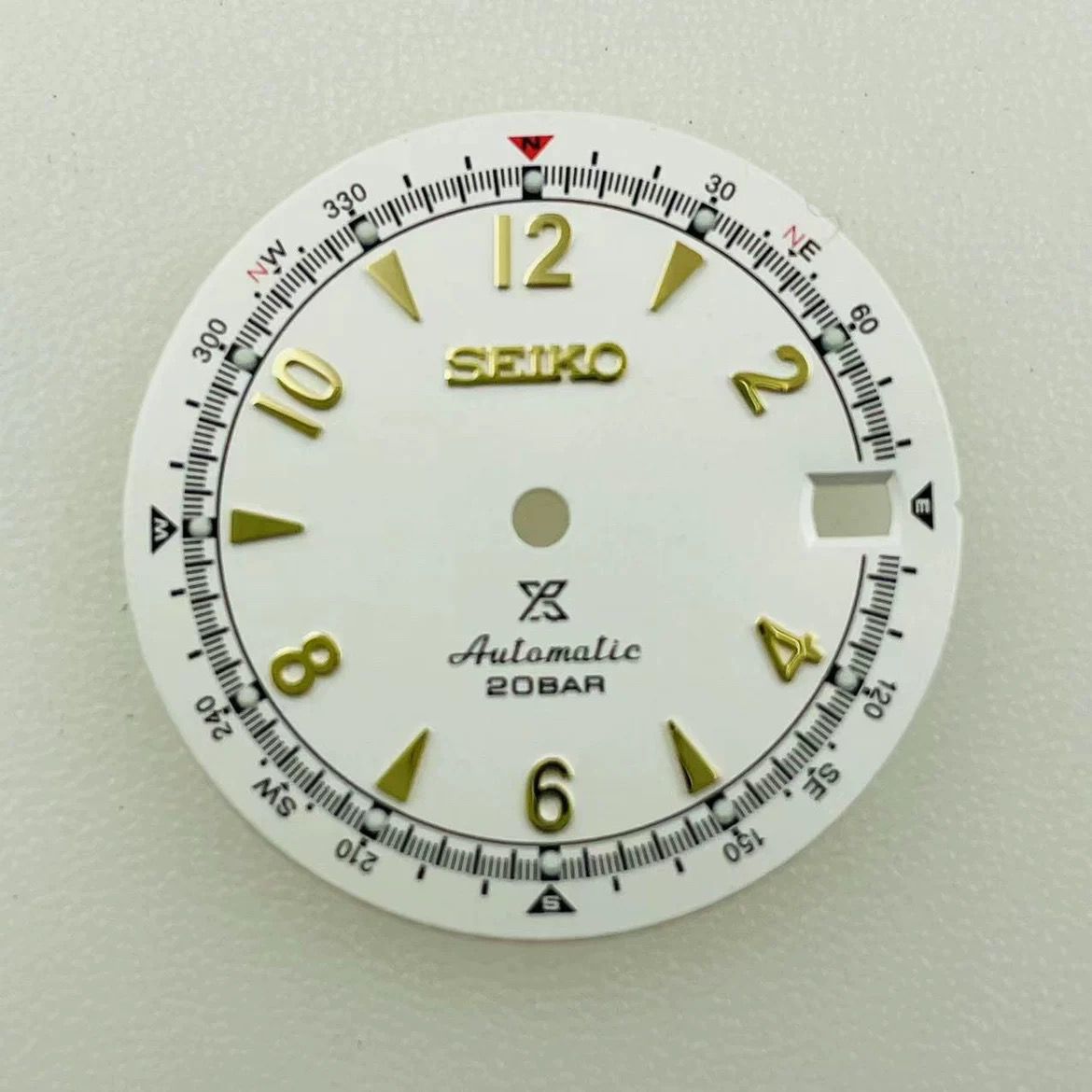 Vintage precision dial