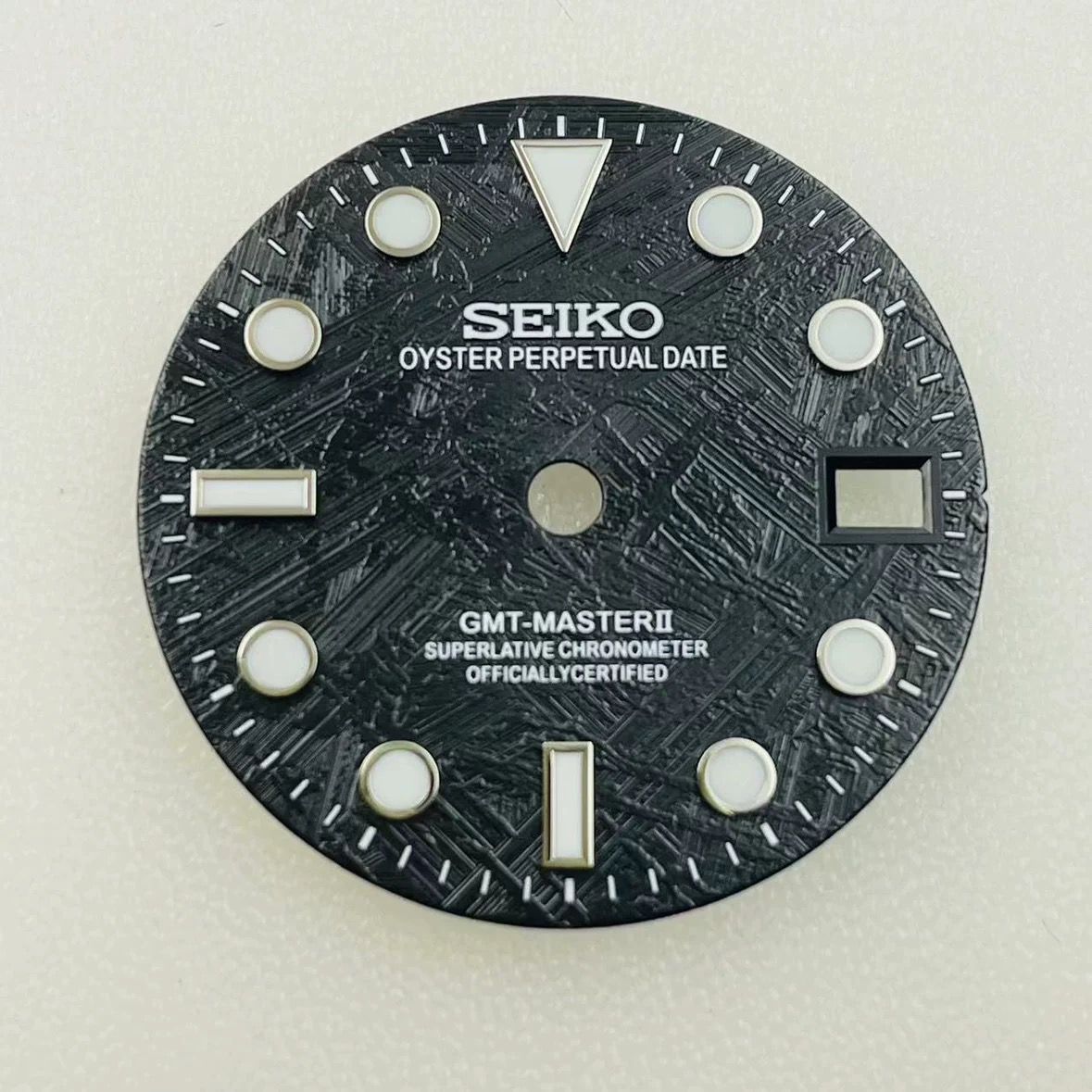 GMT meteorite pattern