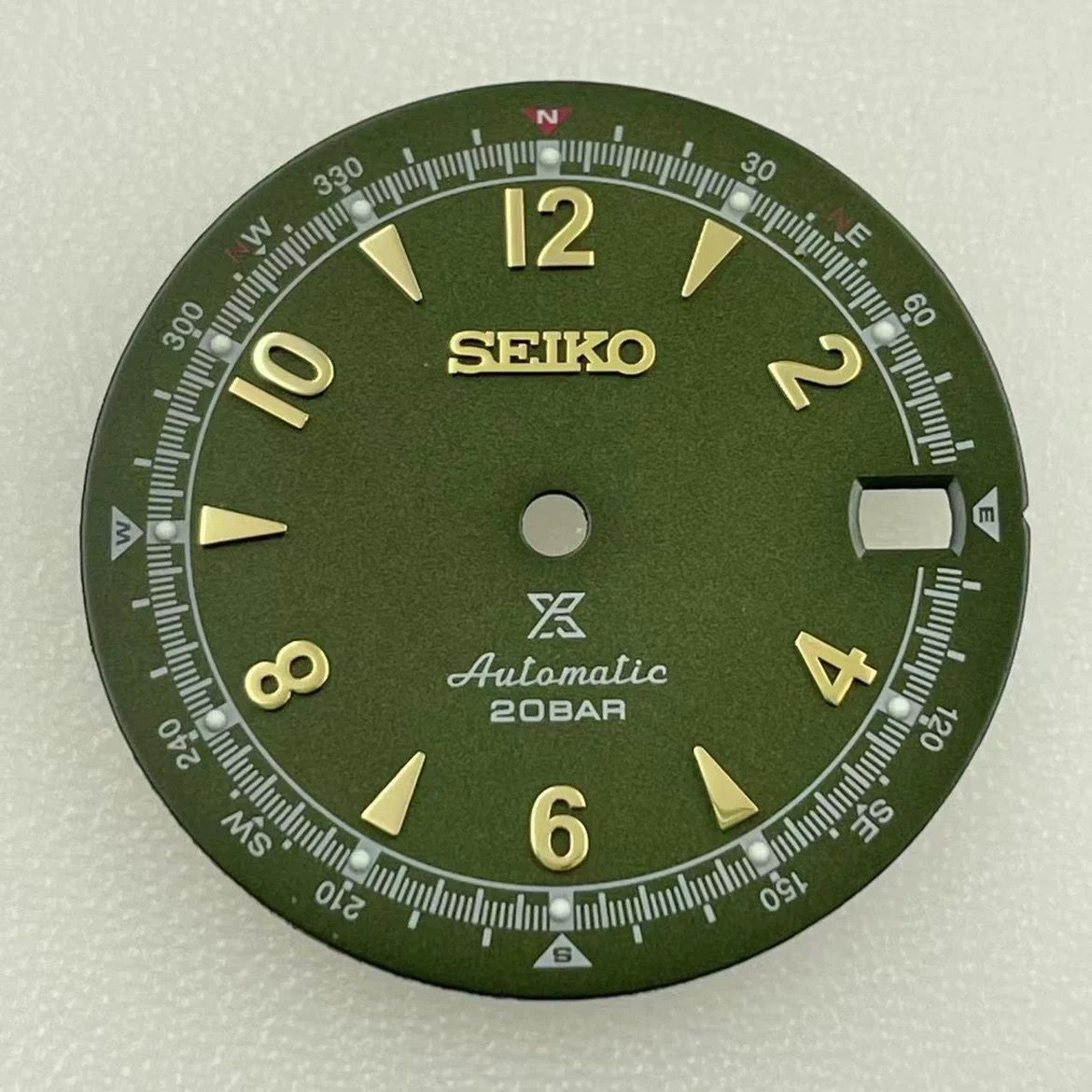 Vintage precision dial