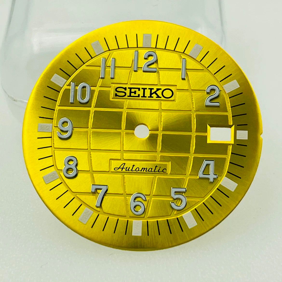 Hand grenade sun dial