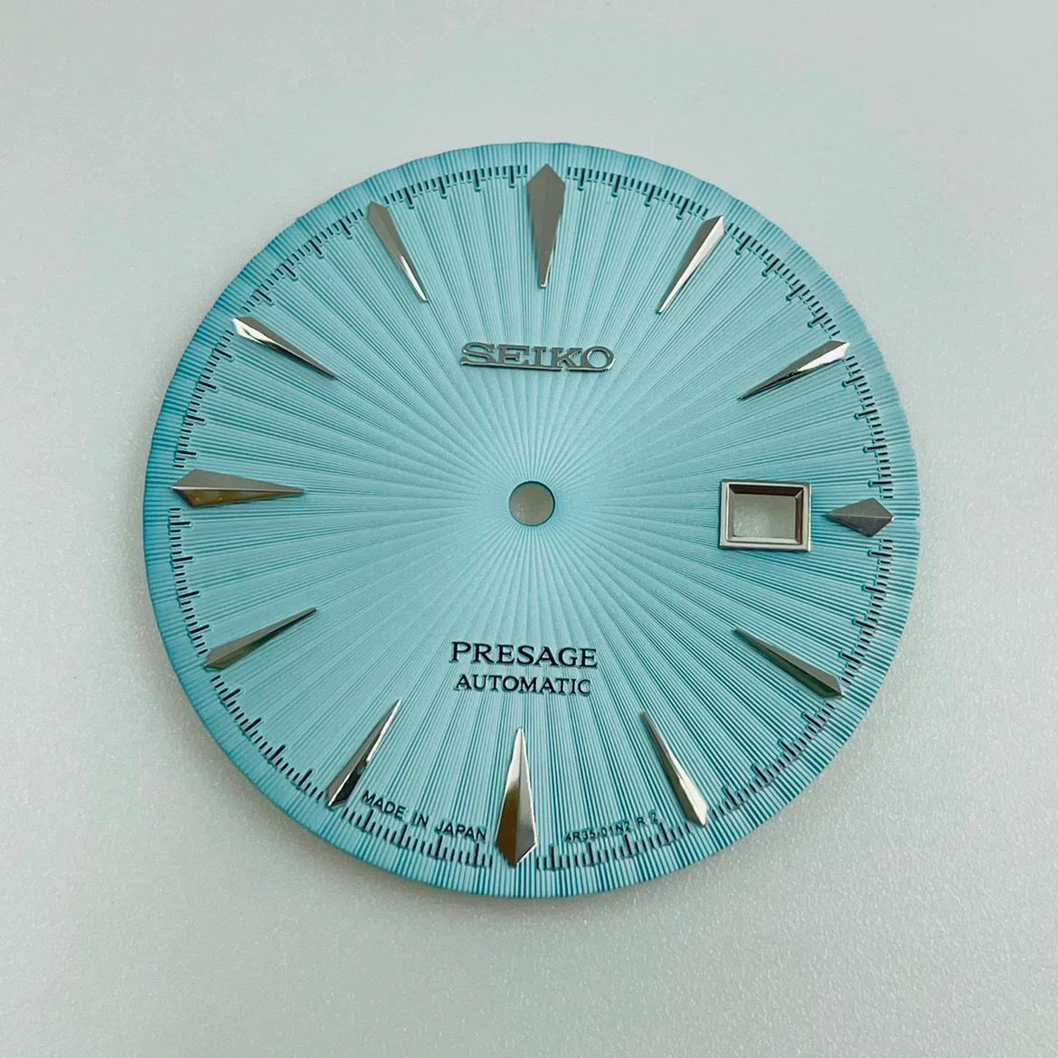Cocktail dial