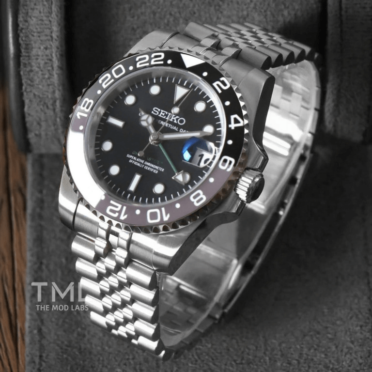 SeikoGMT - Bruce Wayne