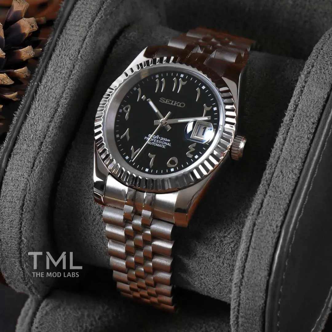 SeikoDatejust - Arabic black