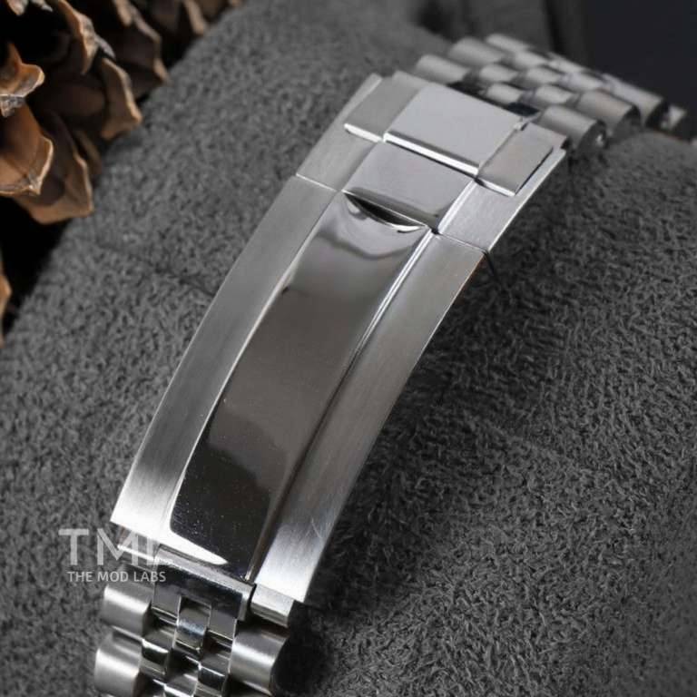 SeikoDatejust - Textured Arabic Ghost White