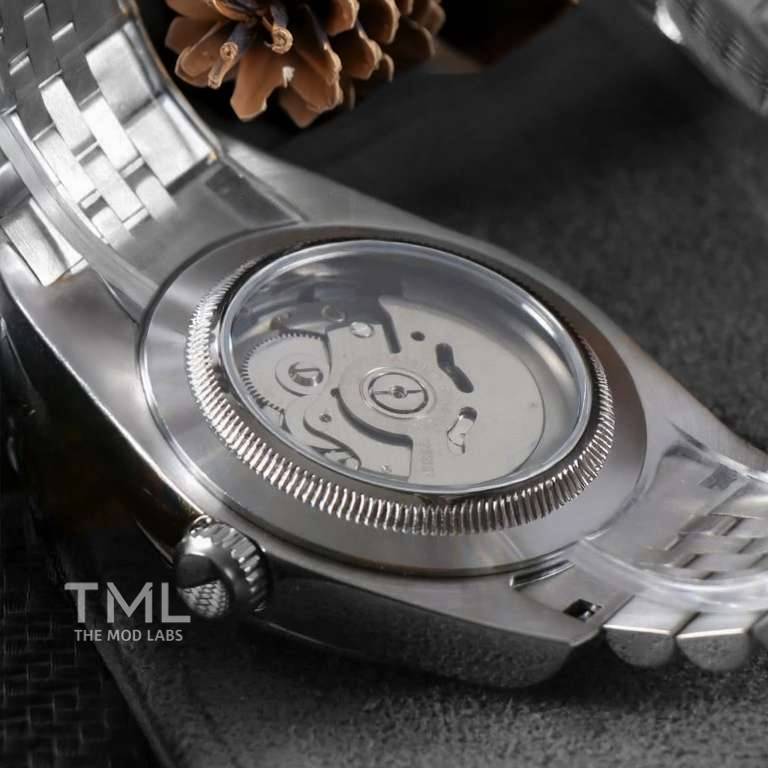 SeikoDatejust - Textured Arabic Ghost White