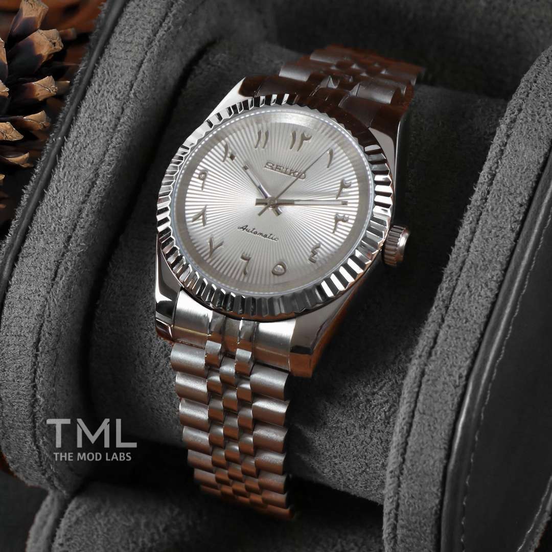 SeikoDatejust - Textured Arabic Ghost White